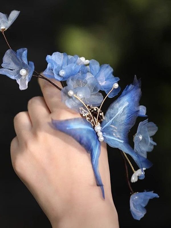 Chinese Style Blue Velvet Butterfly Iris Hairpin