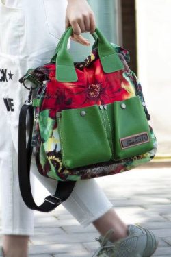 Classic Large Capacity Canvas Patchwork Calf Leather Tote Handbag