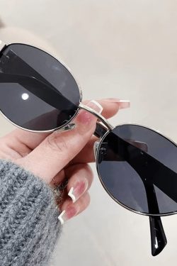 Classic Oval Sunglasses