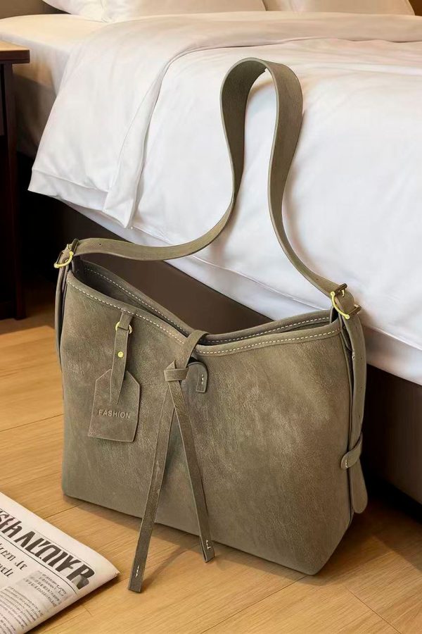 Classy Army Green Solid Durable Faux Leather Messenger Bag