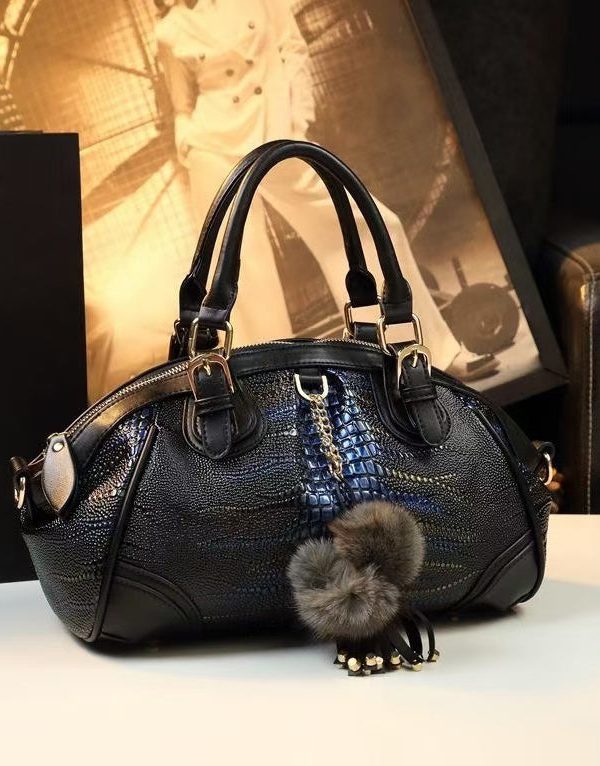 Classy Red Serpentine Fuzzy Ball Decorated Women Handbags