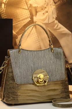 Classy White Embossed Large Capacity Calf Leather Tote Handbag