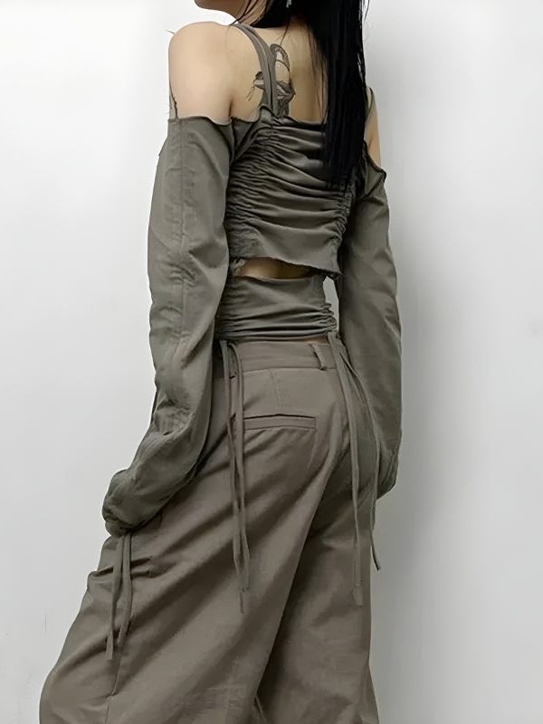 Cut-Out Ruched Long Sleeve Top