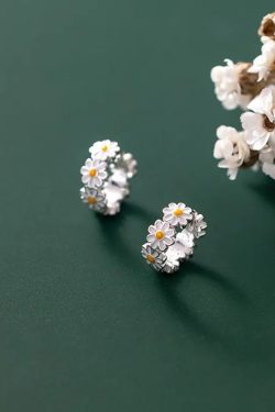 Daisy Earring Set