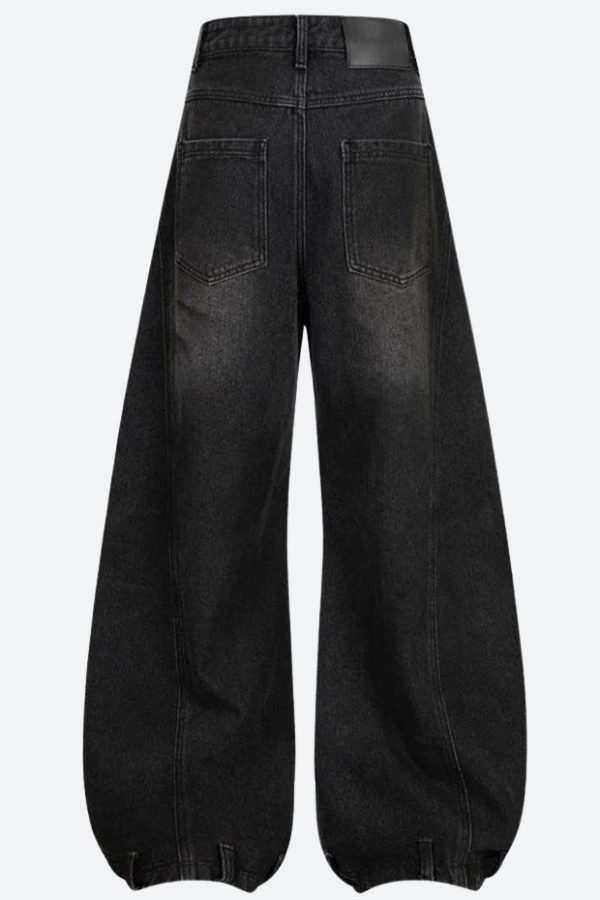 Distressed Baggy Jeans