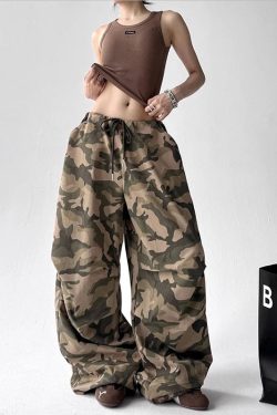 Drawstring Camo Baggy Pants