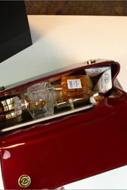 Elegant Black Solid Durable Faux Leather Tote Handbag