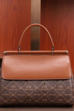 Elegant Brown Embroideried Calf Leather Tote Handbag
