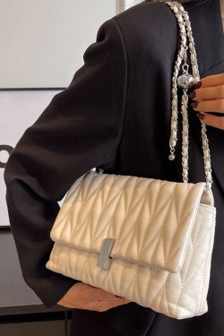 Elegant Red Chain Linked Faux Leather Satchel Bag Handbag