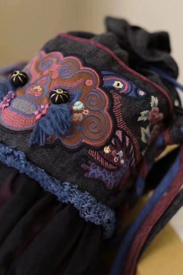 Ethnic Style Embroidered Drawstring Bucket Bag