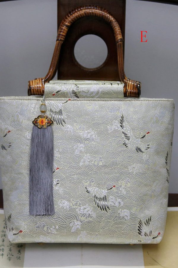 Ethnic Style Rattan Wood Embroidery Tassel Handbag