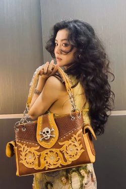 European And American Skulls Embroidery Rivet Satchel Bag Handbag