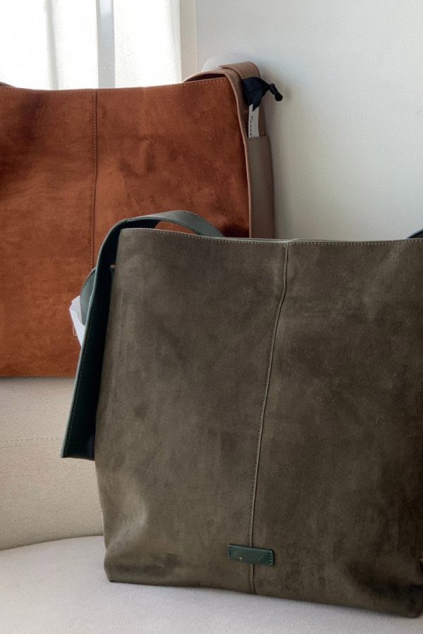 Fashion Army Green Large Capacity Calf Leather Messenger Bag