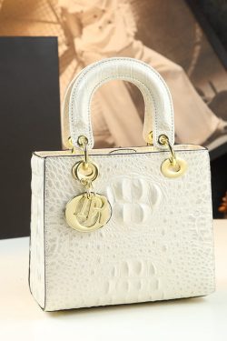 Fashion Black Alligator Pattern Solid Durable Faux Leather Tote Handbag