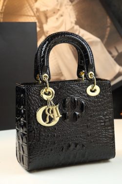 Fashion Black Alligator Pattern Solid Durable Faux Leather Tote Handbag