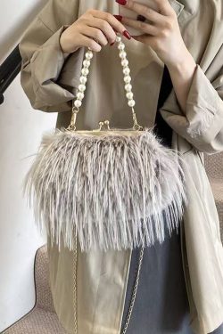 Fashion Pink Feather Tassel Fuzzy Fur Chain Messenger Bag