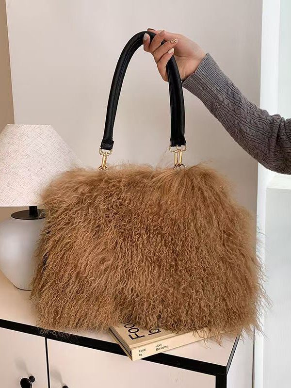 Fashion Versatile Coffee Sheepskin Fur Large Capacity Shoulder Bag