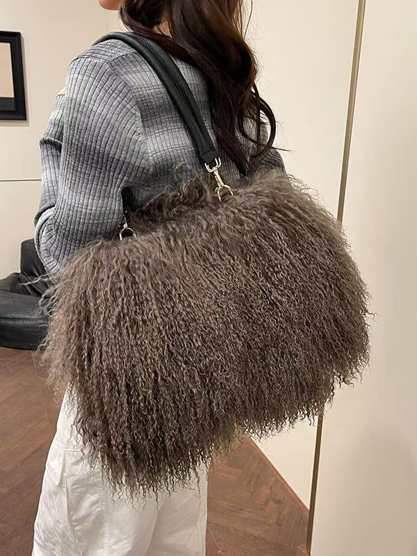 Fashion Versatile Coffee Sheepskin Fur Large Capacity Shoulder Bag