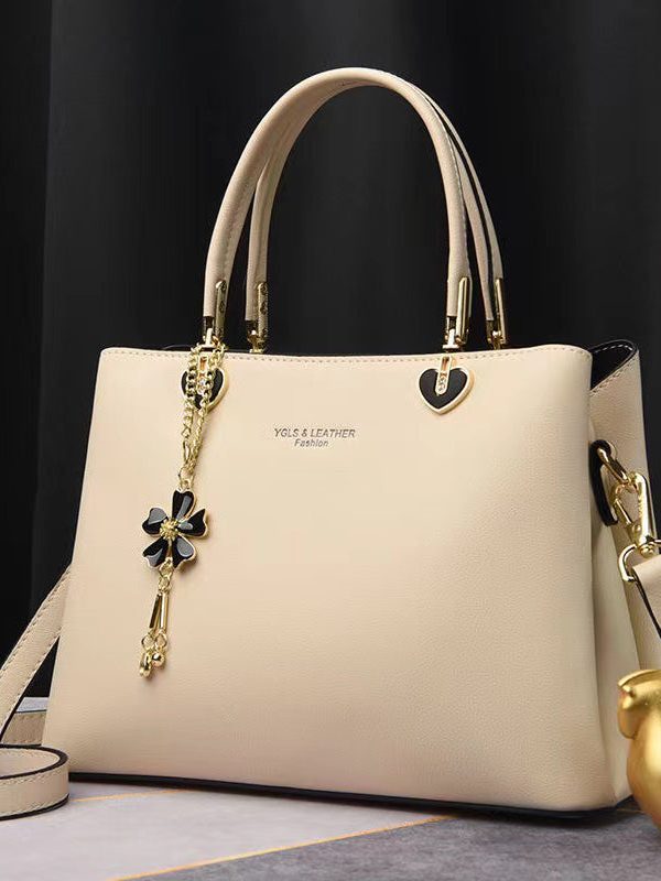 Fashionable And Versatile Apricot Leather Large Capacity Handbag