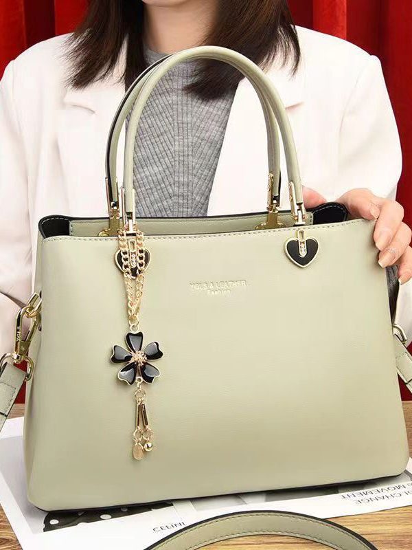 Fashionable And Versatile Apricot Leather Large Capacity Handbag