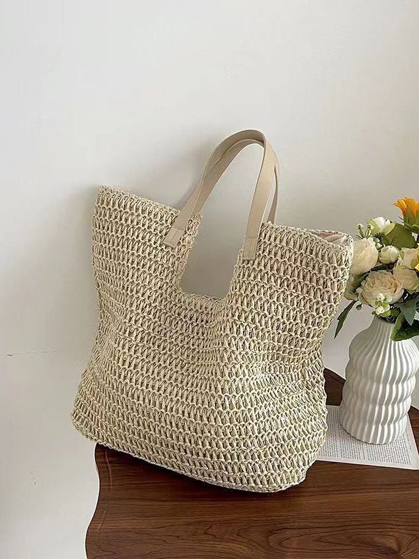 Fashionable Green Versatile Large Capacity Straw Woven Shoulder Bag