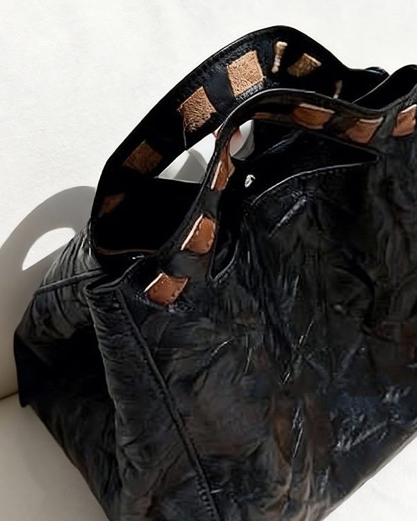 Fine Black Wrinkled Large Capacity Leather Tote Handbag