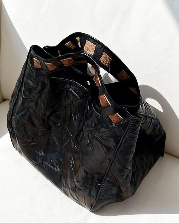 Fine Black Wrinkled Large Capacity Leather Tote Handbag