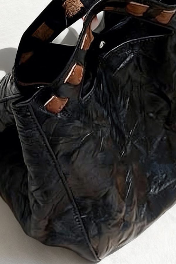 Fine Black Wrinkled Large Capacity Leather Tote Handbag