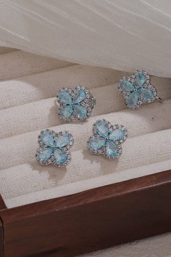 Fine Blue Alloy Zircon Ice Flower Four-Leaf Clover Stud Earrings