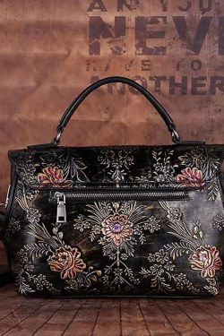 Fine retro gold Embossing Paintings Calf Leather Messenger Bag