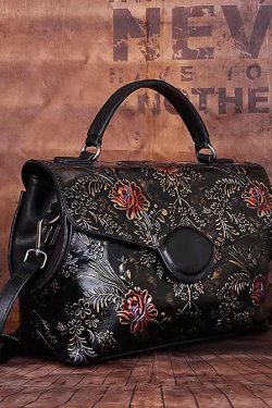 Fine retro gold Embossing Paintings Calf Leather Messenger Bag