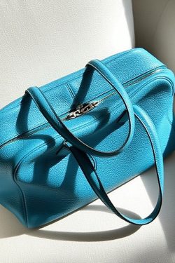 Fine Sea Blue Zippered Large Capacity Leather Tote Handbag