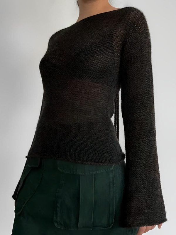 Flare Sleeved Knit Backless Top