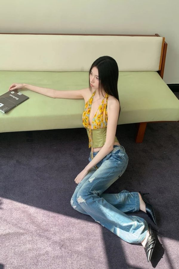 Floral Tie Front Halter Crop Top