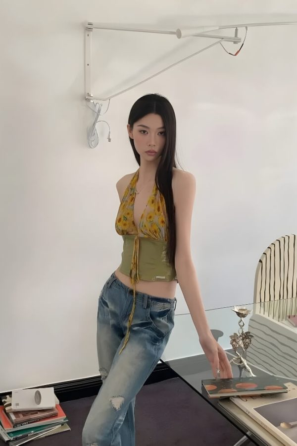 Floral Tie Front Halter Crop Top