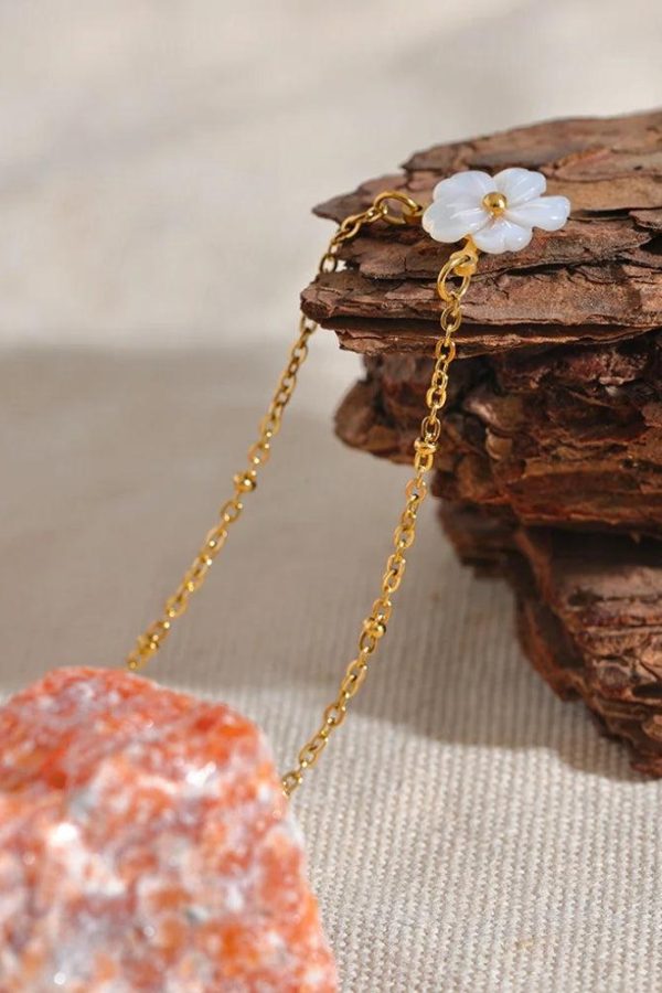 Flower Necklace