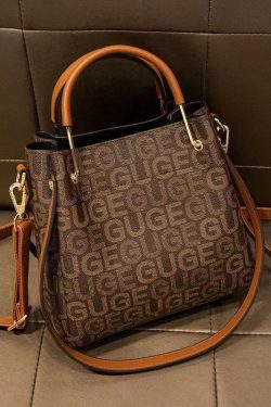 French 2025 New Cowhide Large Capacity Handbag