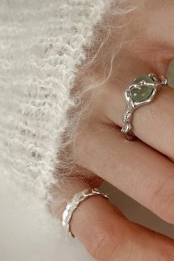 Gemstone Liquid Ring