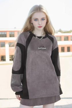Geometric Shaped Graystar Sweatshirt