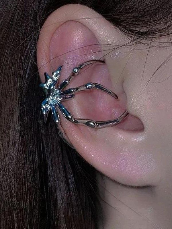Goth Spider Earcuff
