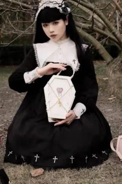 Gothic Coffin Ita Bag – Lolita Halloween Crossbody Handbag