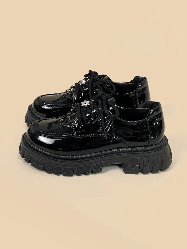 Grunge Bat Wings Platform Oxford Shoes