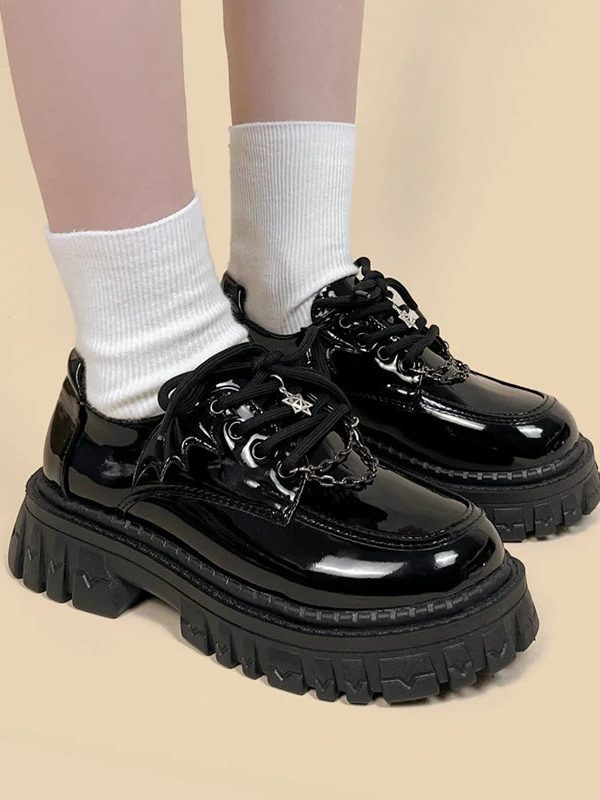 Grunge Bat Wings Platform Oxford Shoes