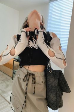 Grunge Cut-Out Crop Top