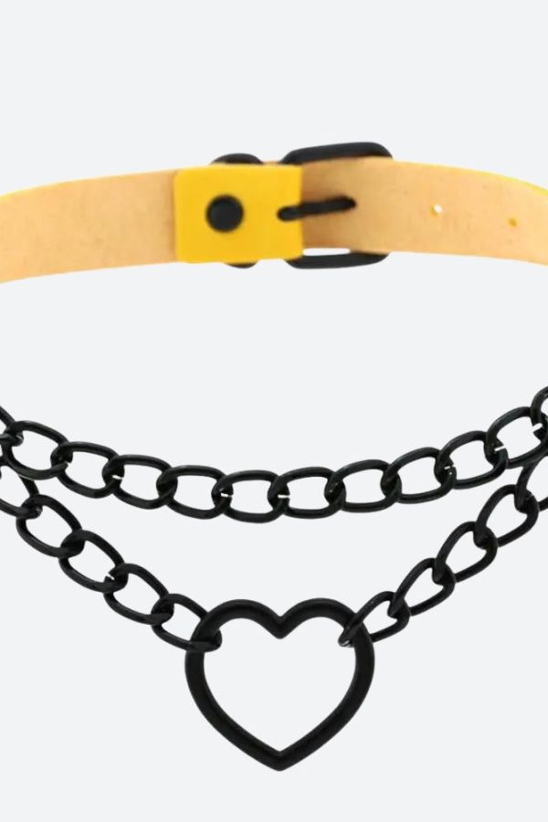 Grunge Heart Belted Choker Necklace