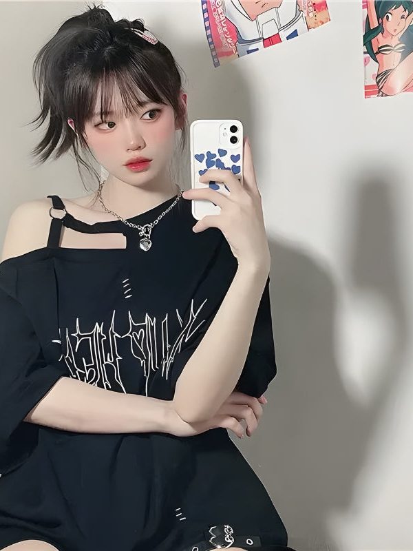 Grunge Make Up Heart Long Tee