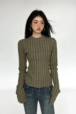 Grunge Slim Fit Sweater