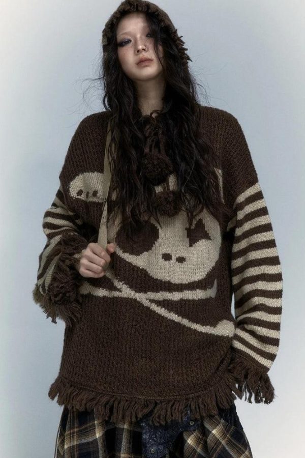 Grunge Tasseled Hooded Sweater