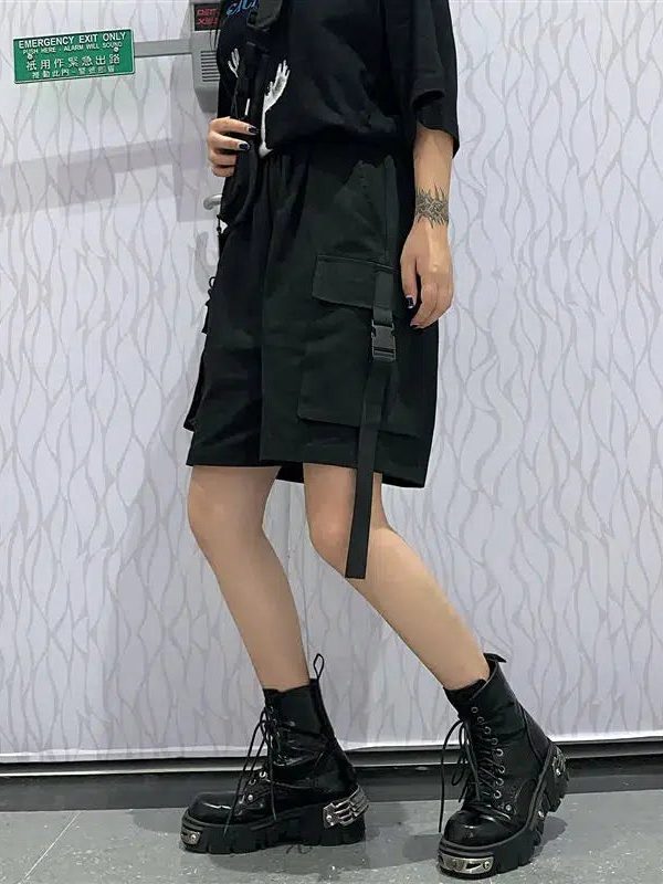 Grunge Wide Leg Cargo Shorts