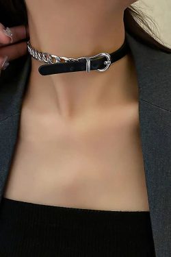 Half Belted Chain Necklace